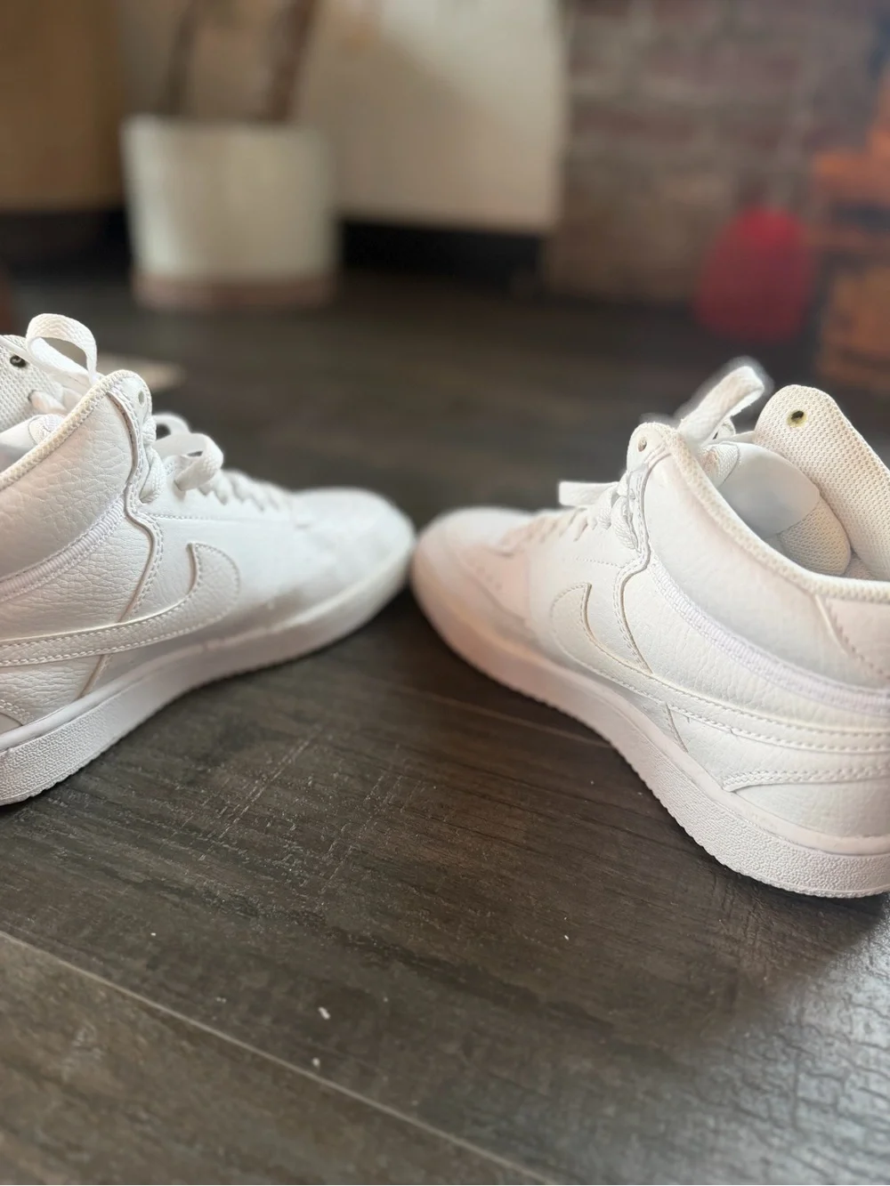 Nike Courts Women's Mid-Top Sneakers